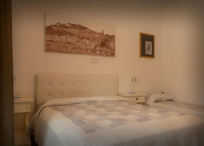 Hotel La Scogliera *